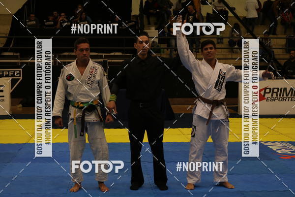 Buy your photos of the eventfight friends on Fotop