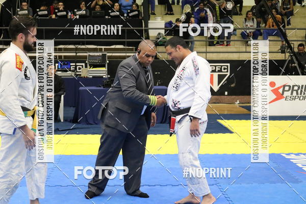 Buy your photos of the eventfight friends on Fotop