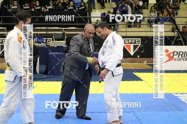 Buy your photos of the eventfight friends on Fotop