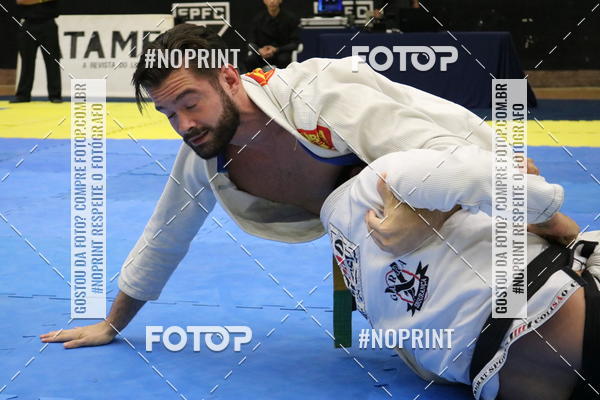 Buy your photos of the eventfight friends on Fotop