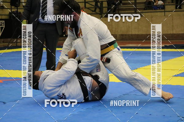 Buy your photos of the eventfight friends on Fotop