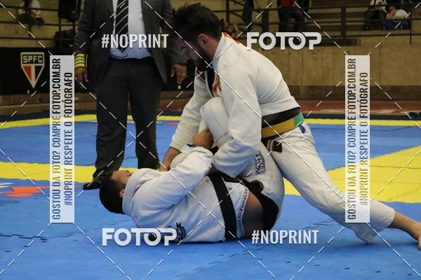 Buy your photos of the eventfight friends on Fotop