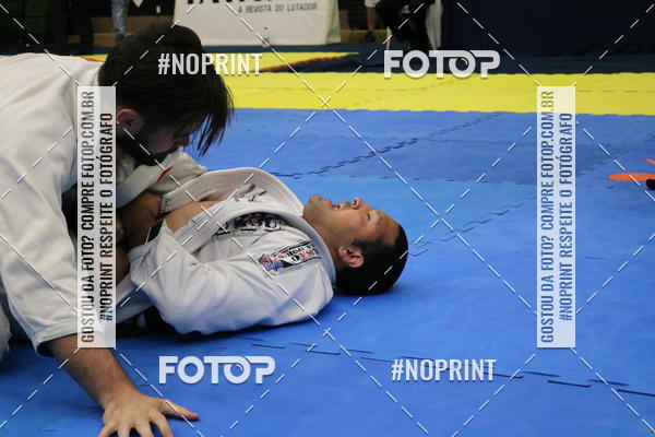 Buy your photos of the eventfight friends on Fotop