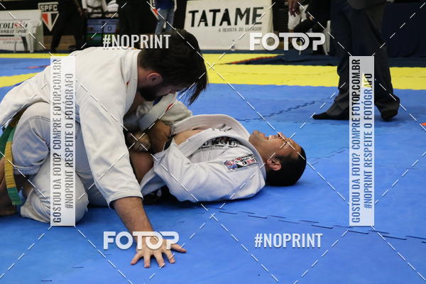 Buy your photos of the eventfight friends on Fotop