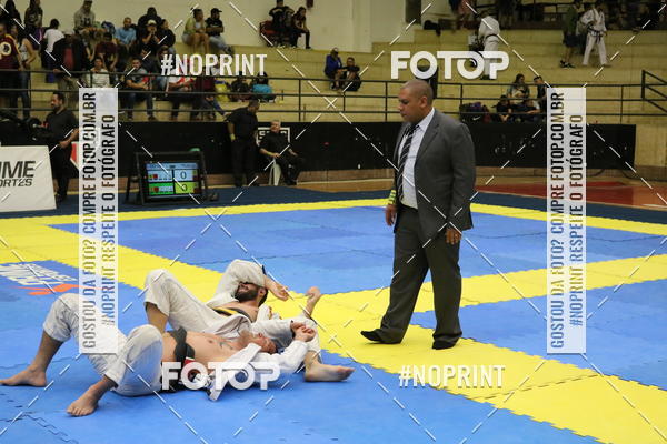 Buy your photos of the eventfight friends on Fotop