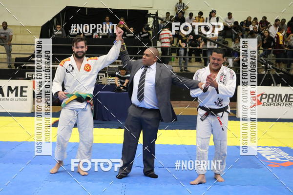 Buy your photos of the eventfight friends on Fotop