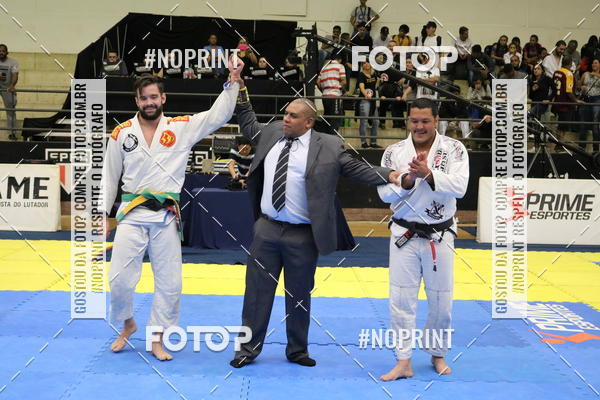 Buy your photos of the eventfight friends on Fotop