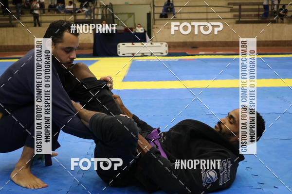 Buy your photos of the eventfight friends on Fotop