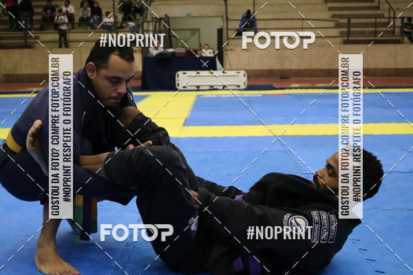 Buy your photos of the eventfight friends on Fotop