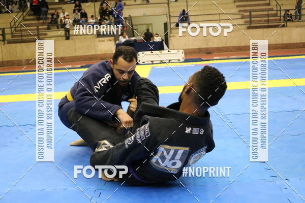 Buy your photos of the eventfight friends on Fotop