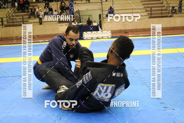 Buy your photos of the eventfight friends on Fotop