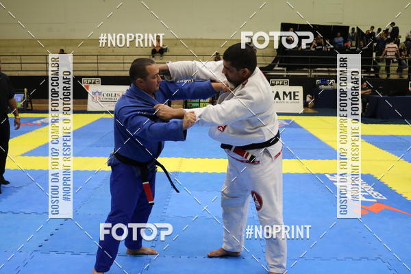 Buy your photos of the eventfight friends on Fotop