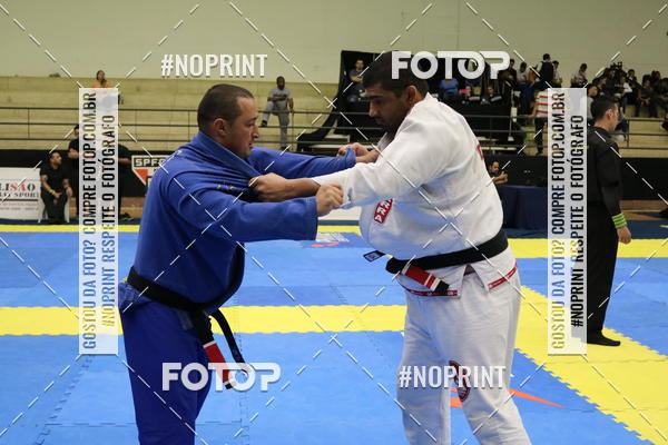 Buy your photos of the eventfight friends on Fotop