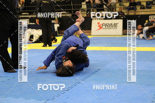 Acquista le foto dell'eventofight friends in Fotop