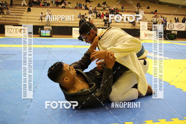 Compre suas fotos do eventofight friends no Fotop