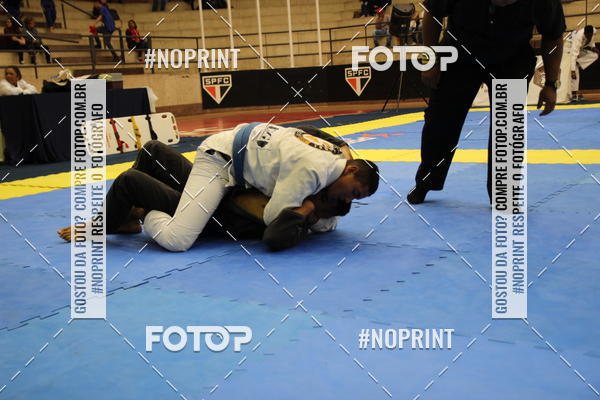 Buy your photos of the eventfight friends on Fotop