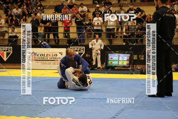 Buy your photos of the eventfight friends on Fotop