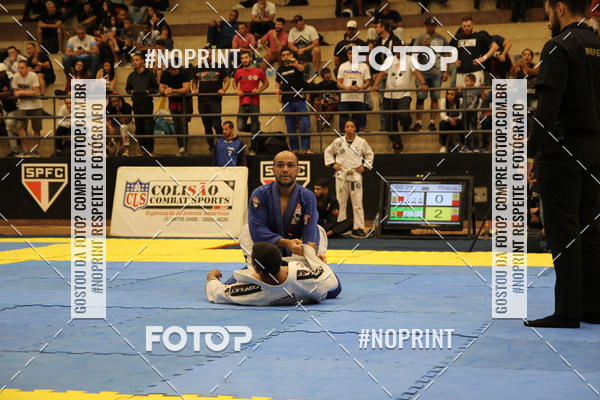 Buy your photos of the eventfight friends on Fotop