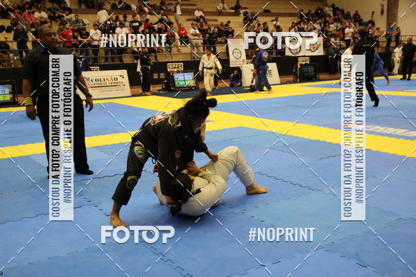 Buy your photos of the eventfight friends on Fotop