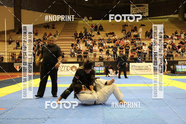 Buy your photos of the eventfight friends on Fotop