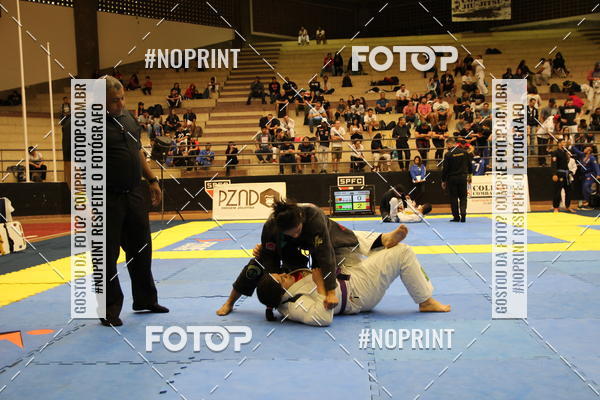 Buy your photos of the eventfight friends on Fotop