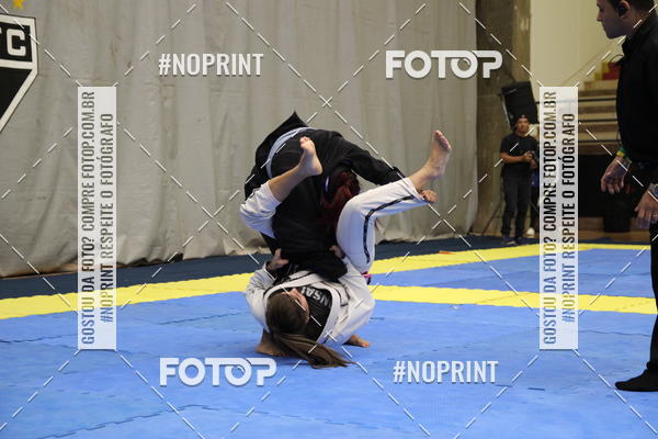 Buy your photos of the eventfight friends on Fotop