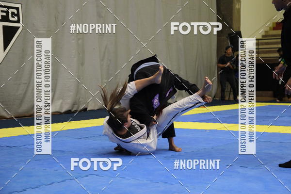 Buy your photos of the eventfight friends on Fotop