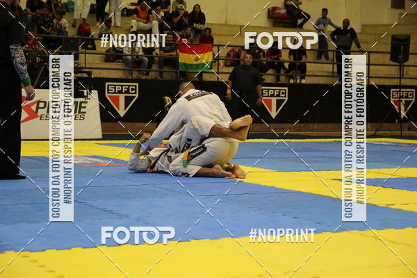 Buy your photos of the eventfight friends on Fotop