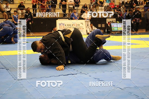 Buy your photos of the eventfight friends on Fotop