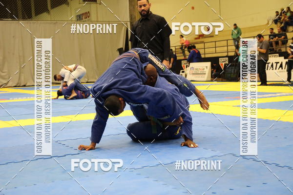 Buy your photos of the eventfight friends on Fotop