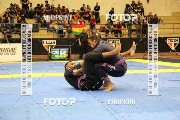 Buy your photos of the eventfight friends on Fotop