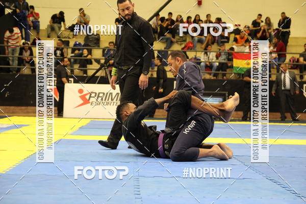 Buy your photos of the eventfight friends on Fotop