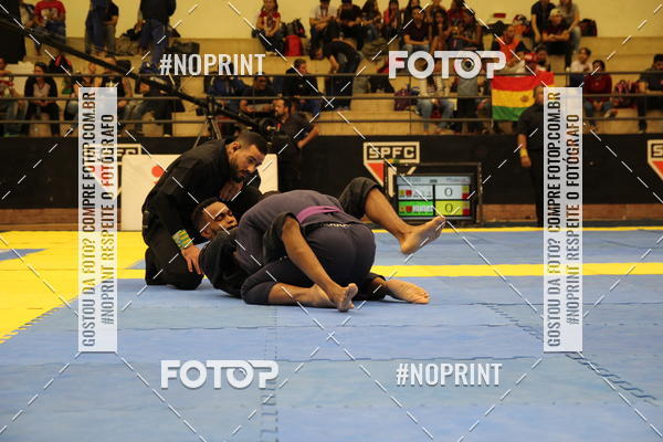 Buy your photos of the eventfight friends on Fotop