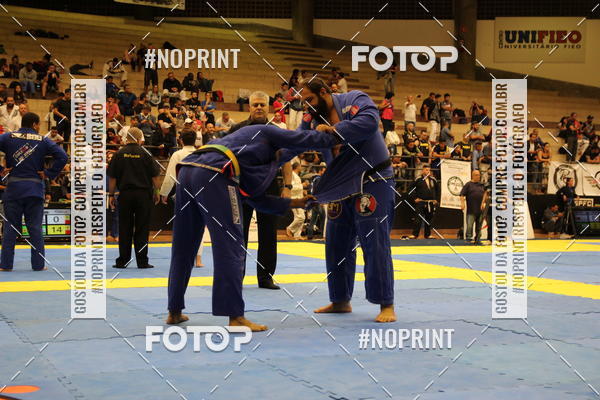 Buy your photos of the eventfight friends on Fotop