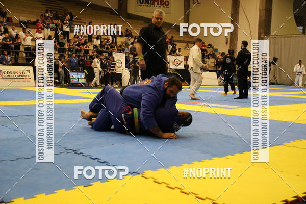 Buy your photos of the eventfight friends on Fotop