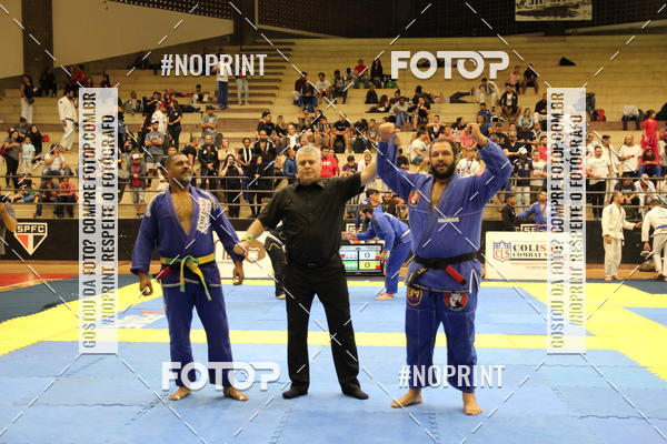 Buy your photos of the eventfight friends on Fotop