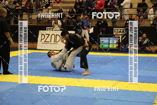 Buy your photos of the eventfight friends on Fotop