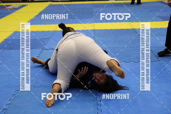 Buy your photos of the eventfight friends on Fotop