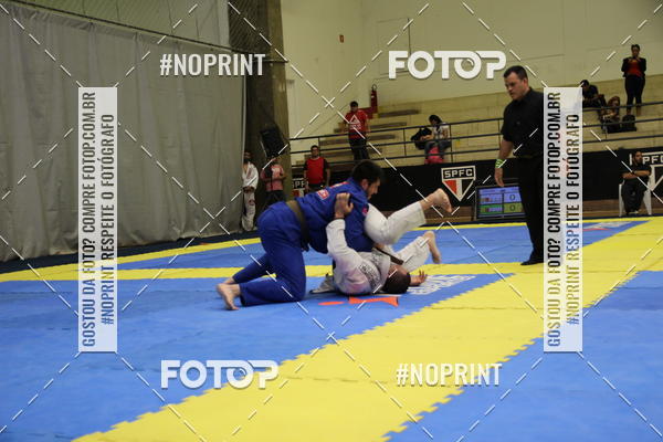 Buy your photos of the eventfight friends on Fotop