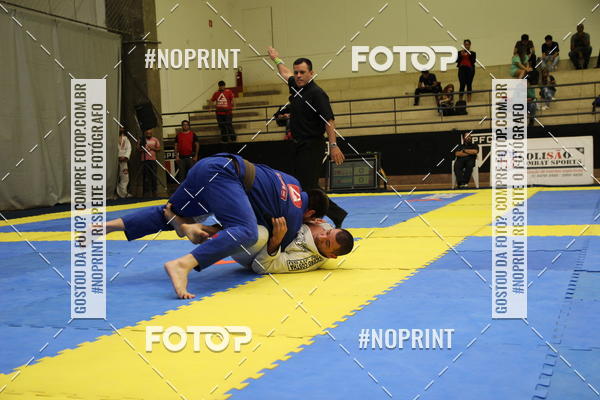 Buy your photos of the eventfight friends on Fotop