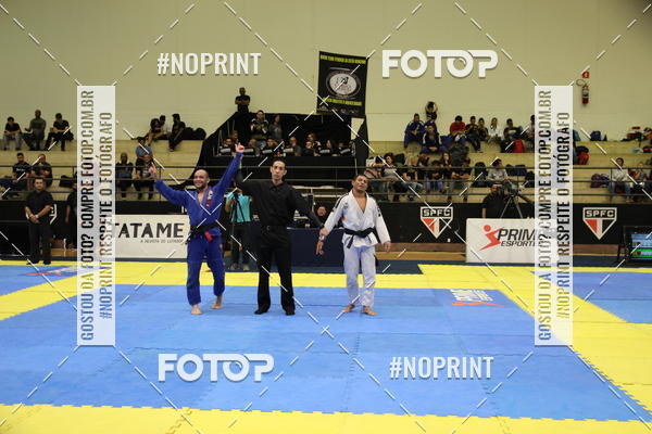 Buy your photos of the eventfight friends on Fotop