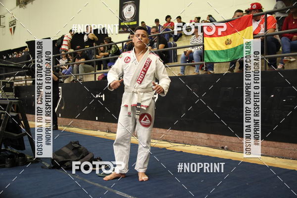 Buy your photos of the eventfight friends on Fotop