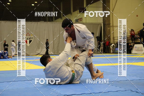 Buy your photos of the eventfight friends on Fotop