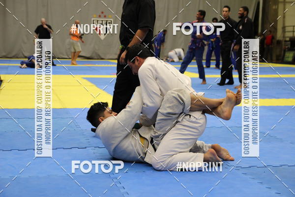 Buy your photos of the eventfight friends on Fotop