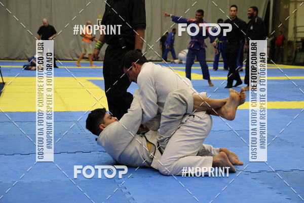 Buy your photos of the eventfight friends on Fotop