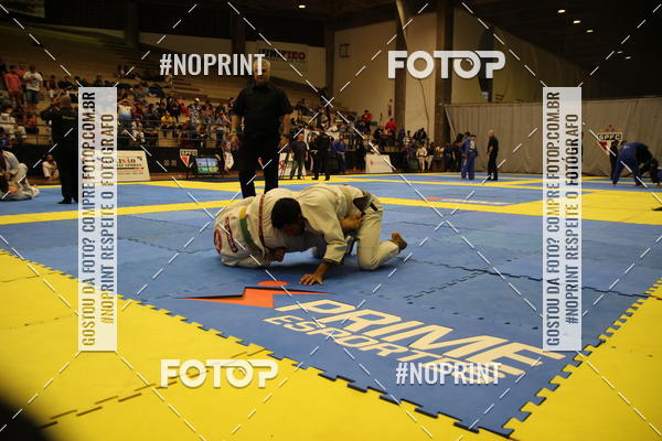 Buy your photos of the eventfight friends on Fotop