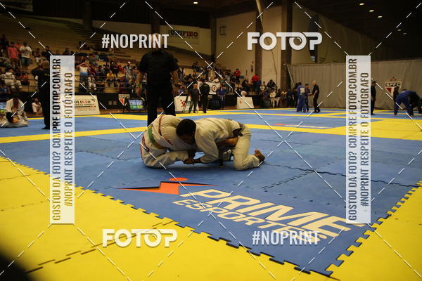 Buy your photos of the eventfight friends on Fotop