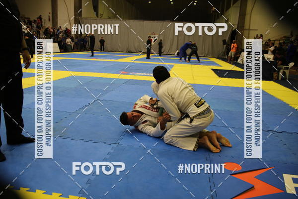 Buy your photos of the eventfight friends on Fotop