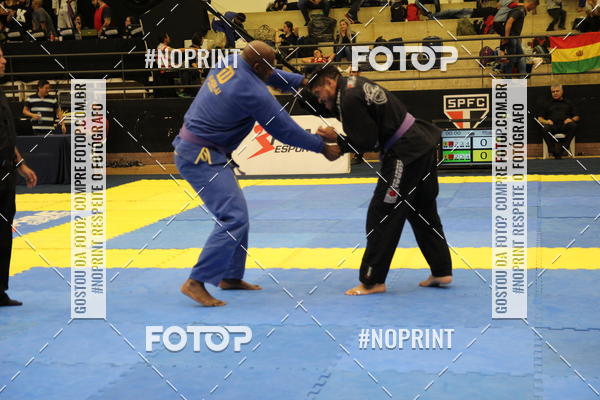 Buy your photos of the eventfight friends on Fotop