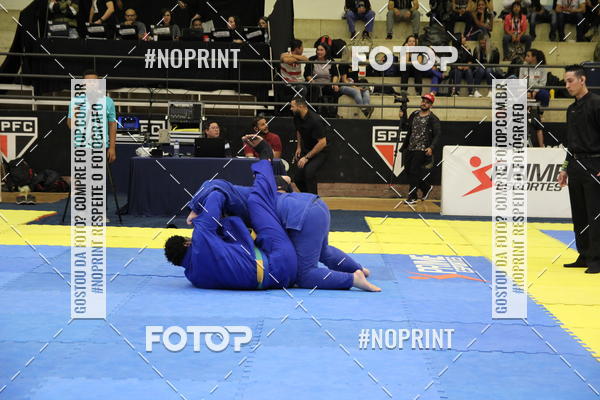 Buy your photos of the eventfight friends on Fotop